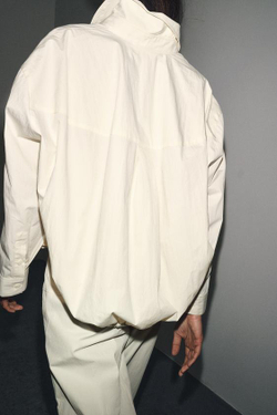 ZARA БРЮКИ ZW COLLECTION С МОЛНИЕЙ СЗАДИ, ЭКРЮ