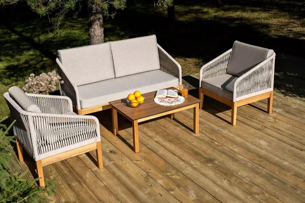 "Канны" лаунж-зона 4-местная из роупа со столиком "Канны" цвета "дуб", основание дуб, роуп бежевый