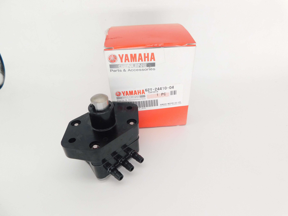 насос топливный F20 F25 F30 F40 F50 F60 FT25 FT50 Yamaha 62Y-24410-04-00