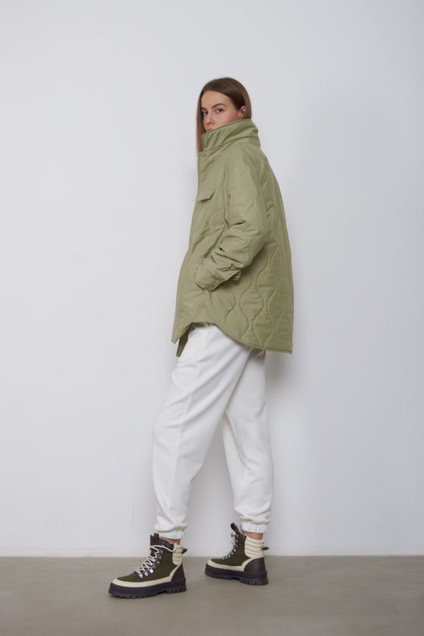Куртка-рубашка стёганая AW015 фисташковая - фото 5