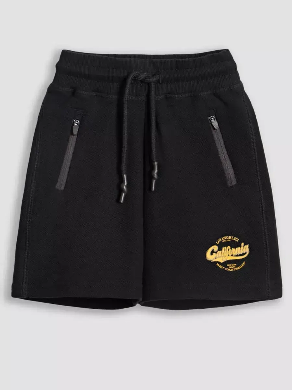 Летний костюм для мальчика с шортами