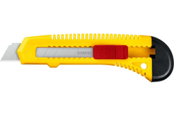 Упрочненный нож STAYER Force из АБС пластика, сегментированные лезвия 18 мм 0911_z01