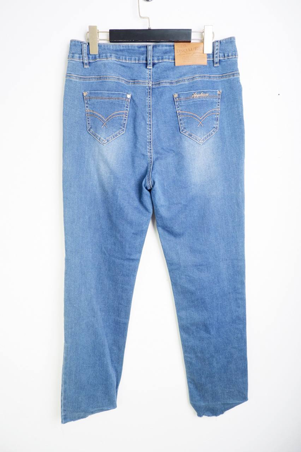 Джинсы свободного кроя, маркировка 34, визуально на 40 размер