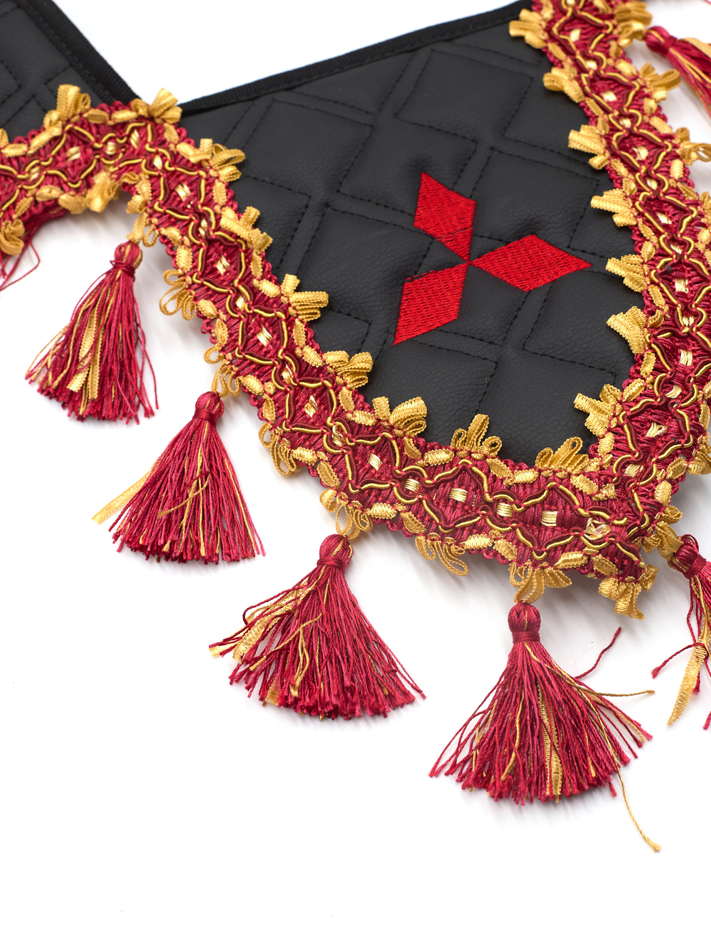 Вымпел тройной Fuso (экокожа, черный с красными кисточками)