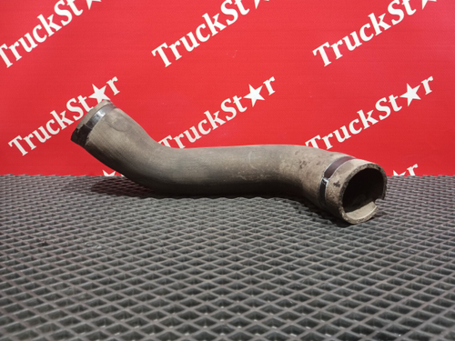 Патрубок системы охлаждения