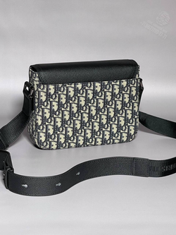 Сумка через плечо Christian Dior Saddle