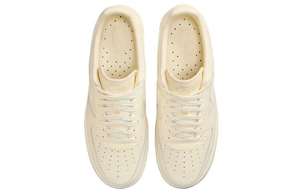 Кроссовки Nike Air Force 1 "Coconut Milk"