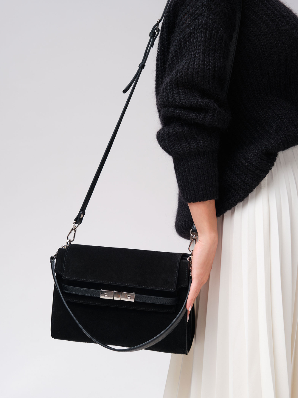 Замшевая сумка Rachel DBR 31361 черный