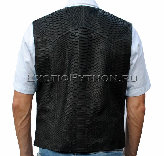 Мужской жилет из кожи питона