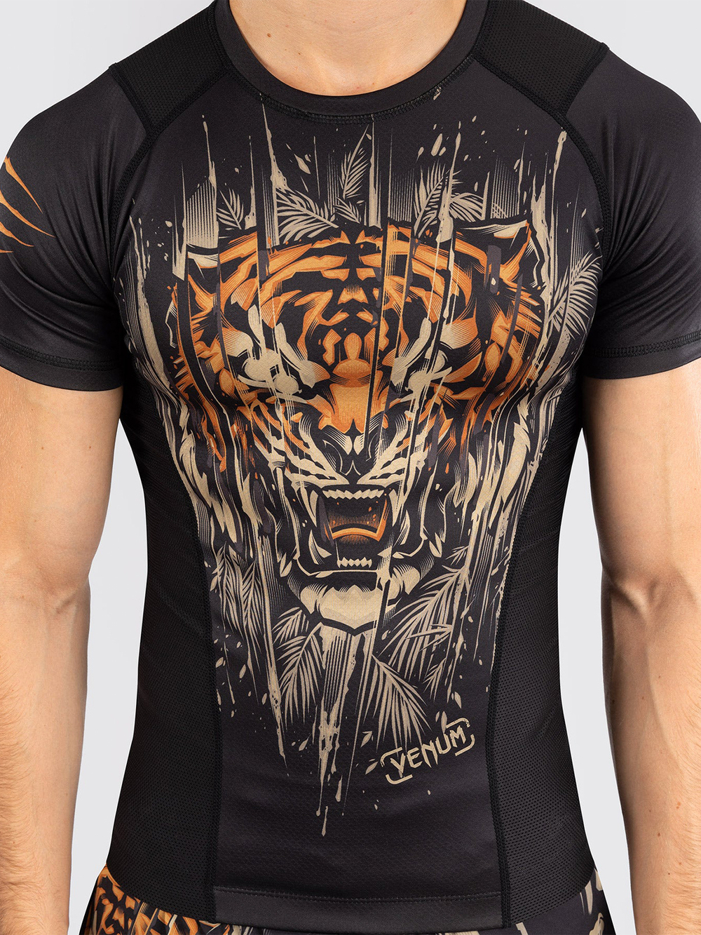 Рашгард Venum Tiger Black/Neo Orange S/S