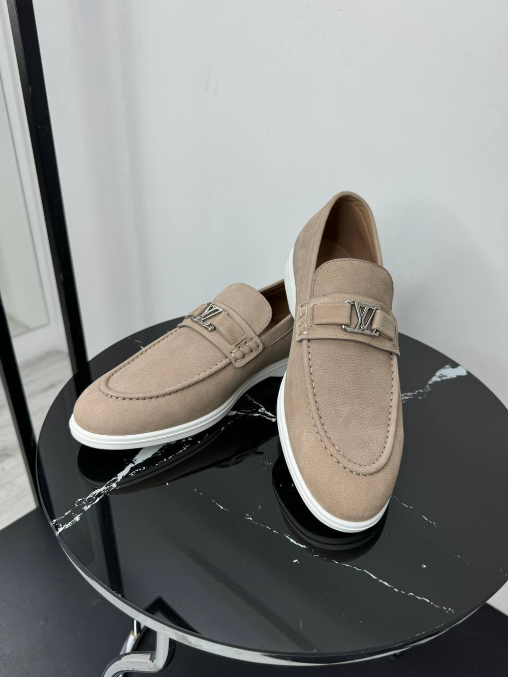Лоферы Louis Vuitton