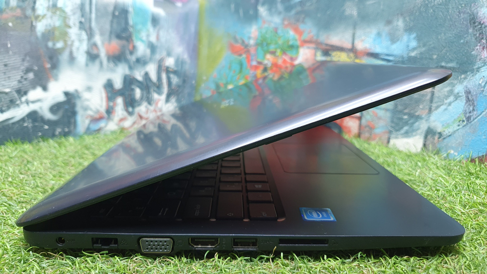 Ноутбук ASUS Celeron/2Gb