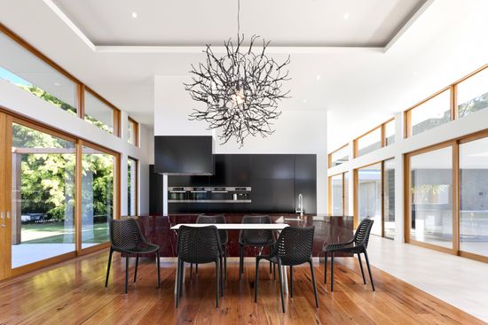 Стул пластиковый Air черный