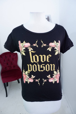 Футболка Stradivarius лаконичная, маркировка S, визуально на 44 размер