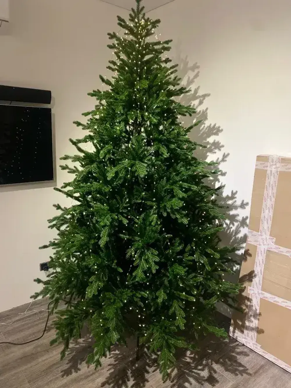 Ель искусственная «Вега» (Литая хвоя) 150 см / 1,5 м