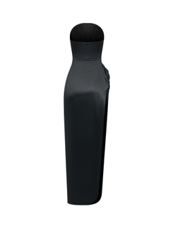 Черное вечернее платье с деталью в виде розы