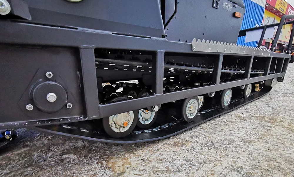 Снегоход STELS Мороз 600L CVTech