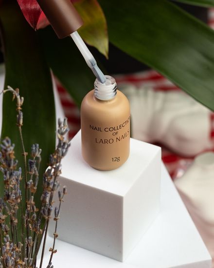 Камуфлирующая база Laro Nails Safe base 01 12ml