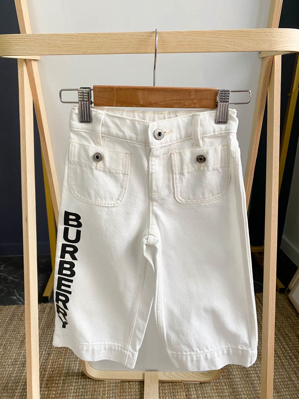 Джинсы Burberry