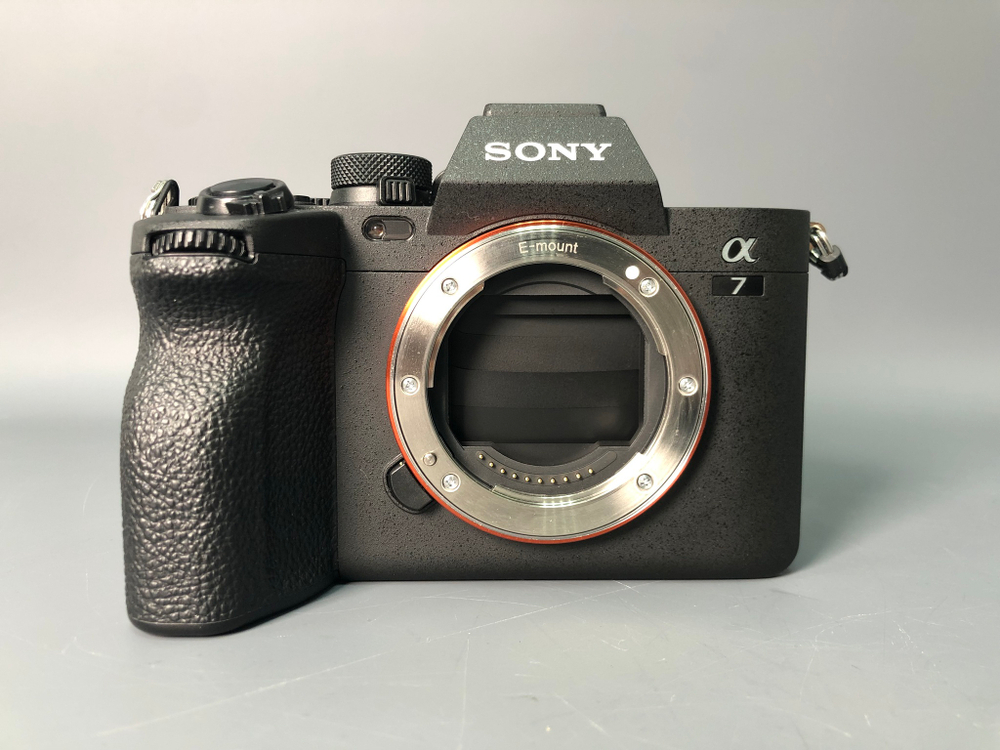 Sony A7 IV, 13107 кадров пробега