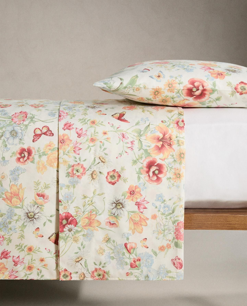 Zara Home - Атласная простыня с цветочным принтом, белый, 290x280 см
