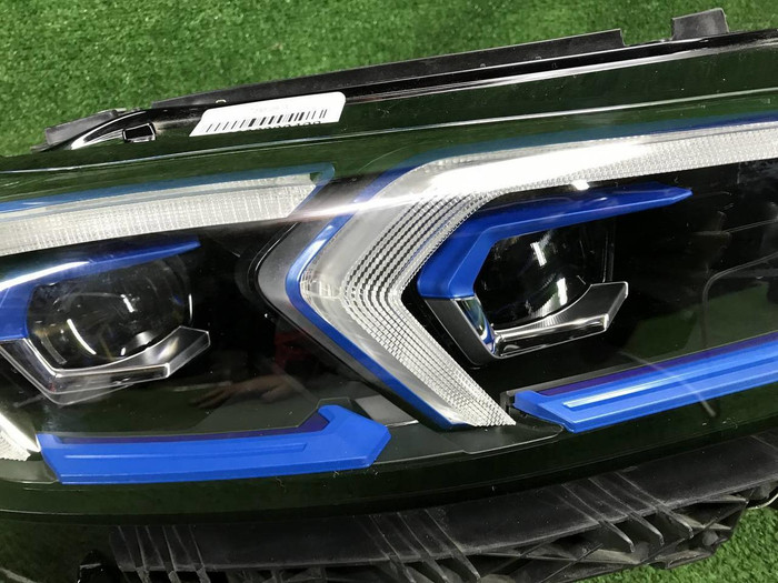 Фара правая BMW 3er G20 (2022-н.в.) LED (В сборе)