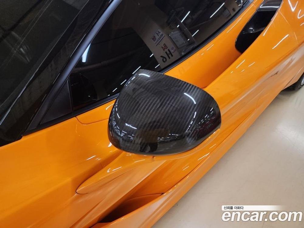 McLaren 720S 4.0 Coupe (12.2019)