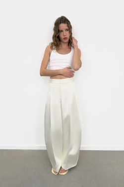 ZARA АТЛАСНЫЕ БРЮКИ BALLOON, ЖЕЛТОВАТО-БЕЛЫЙ