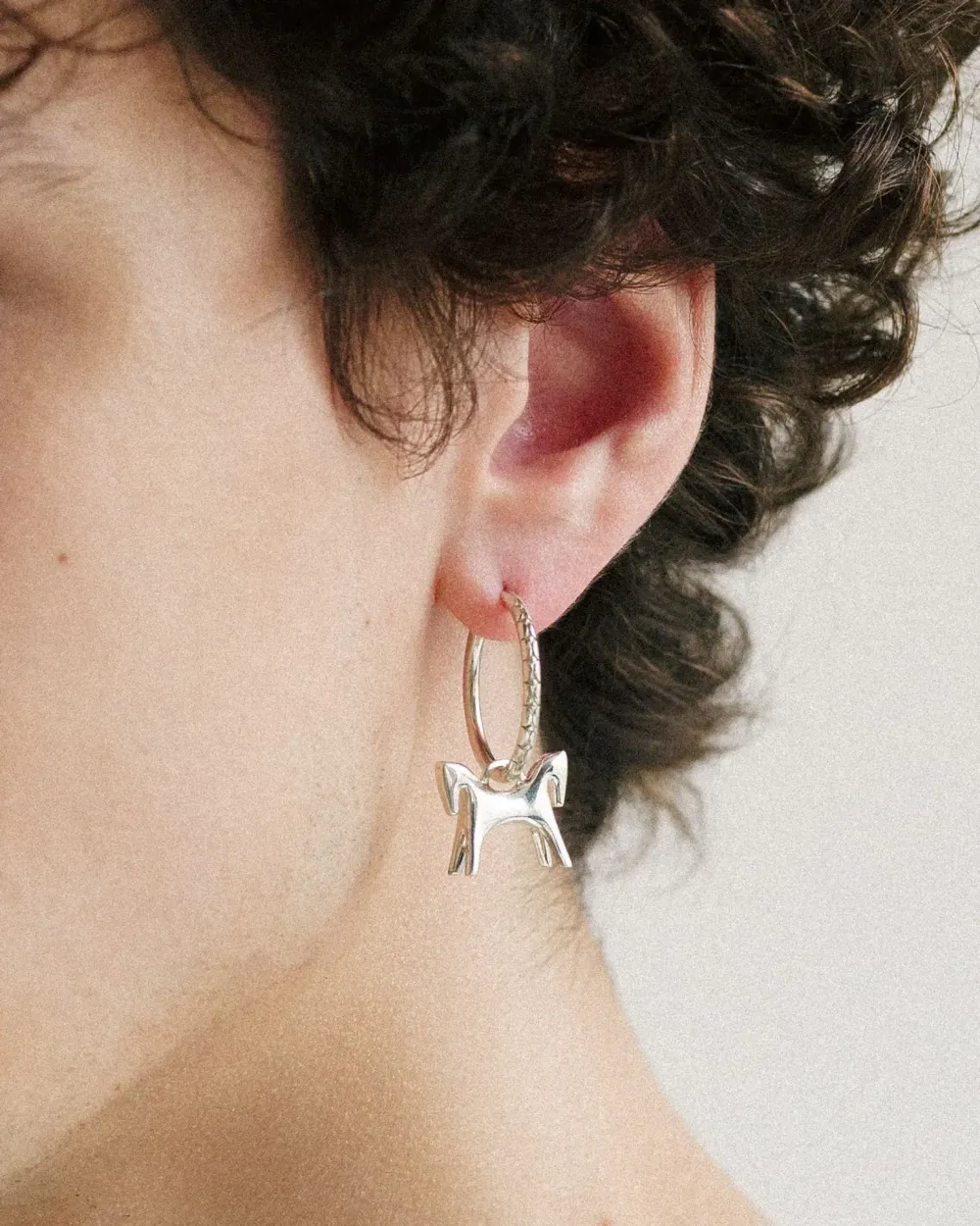 Моносерьга-кликер Kammi с подвеской Puoli