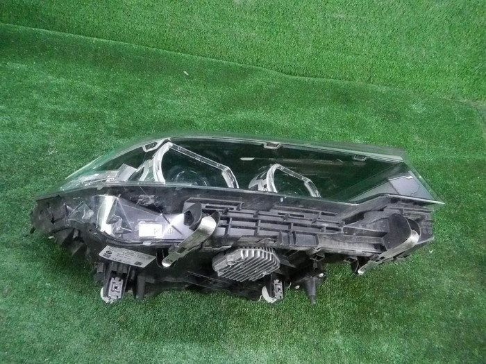Фара правая BMW 5er G30 (2017-2020) LED