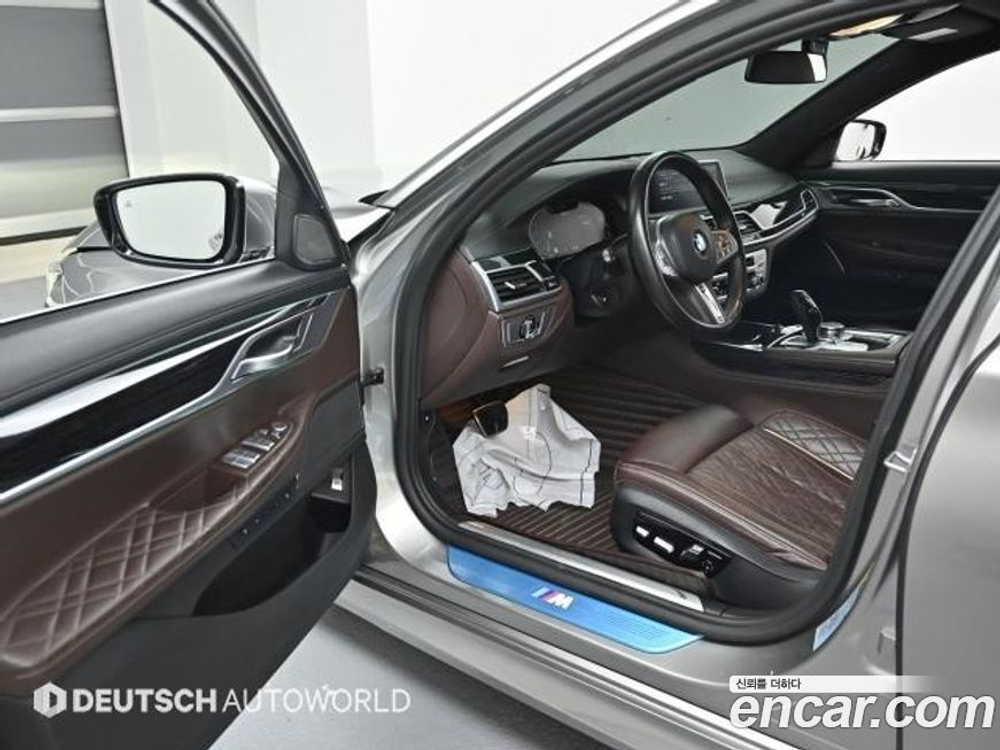 BMW 7 Series (G11) 745Le i퍼포먼스 M Sports (05.2021)