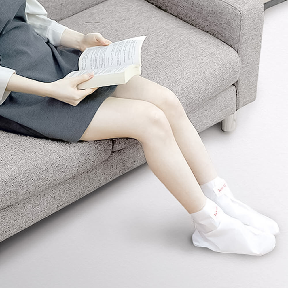 Маска-носочки для ног с маслами и экстрактами Koelf Melting Essence Foot Pack