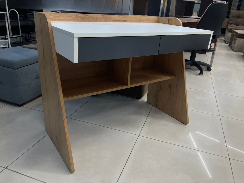 Стол письменный Омега-3 дуб золотистый/антрацит