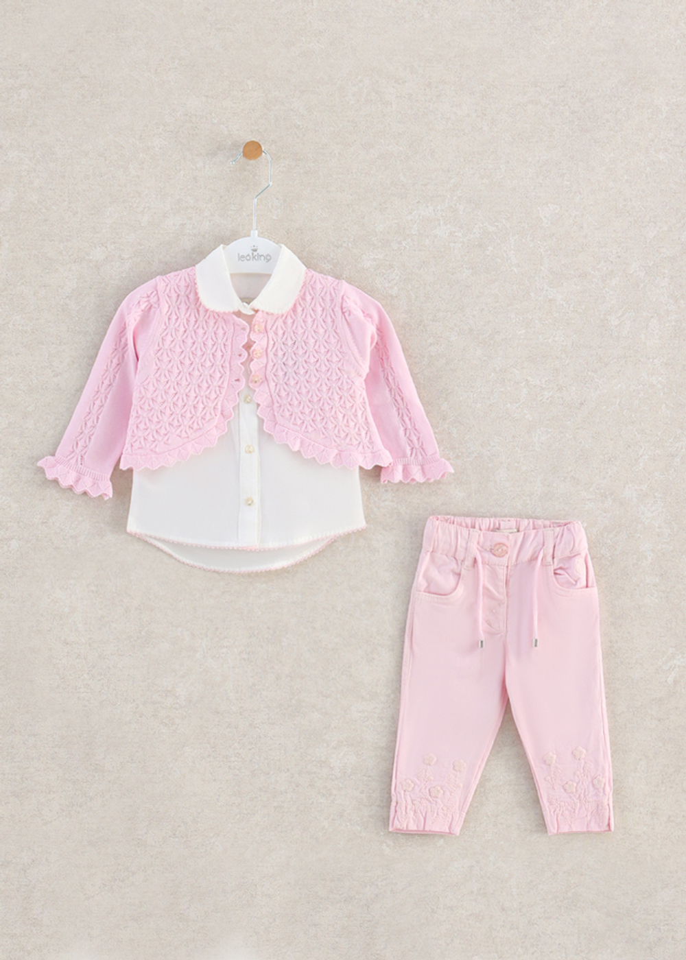 рубашка с болеро и джинсами