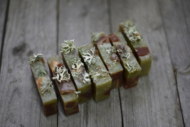 Глицериновое мыло "Мох и шишки"