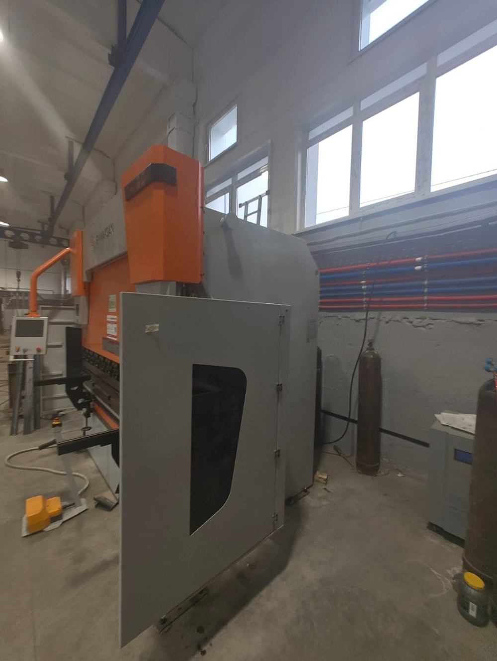 Гидравлический листогибочный пресс Ermaksan Power Bend Pro 2600-100