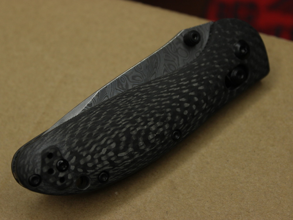 Нож Benchmade 556 Griptilian Mini Carbon (чистый карбон) А+++ - черный шпенек