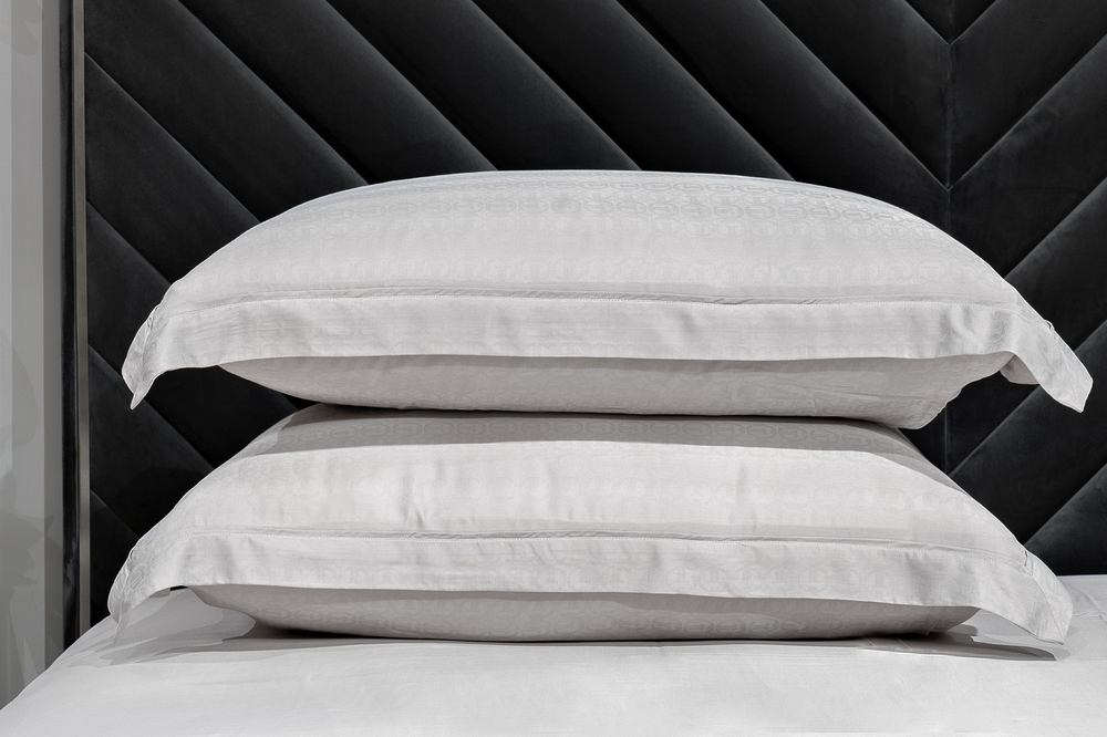 Постельное белье 2 спальное евро Garda Decor Гарда серое бамбук