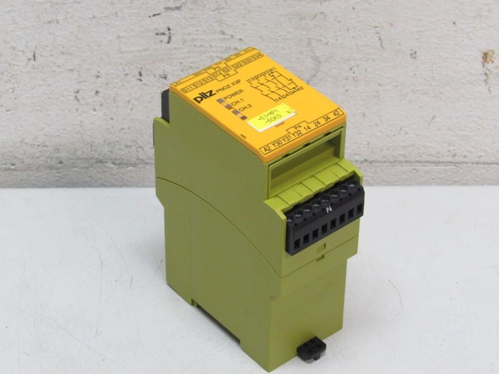 Pilz PNOZ X3P 24VDC 24VAC 3n/o 1n/c 1so ID No. 777310