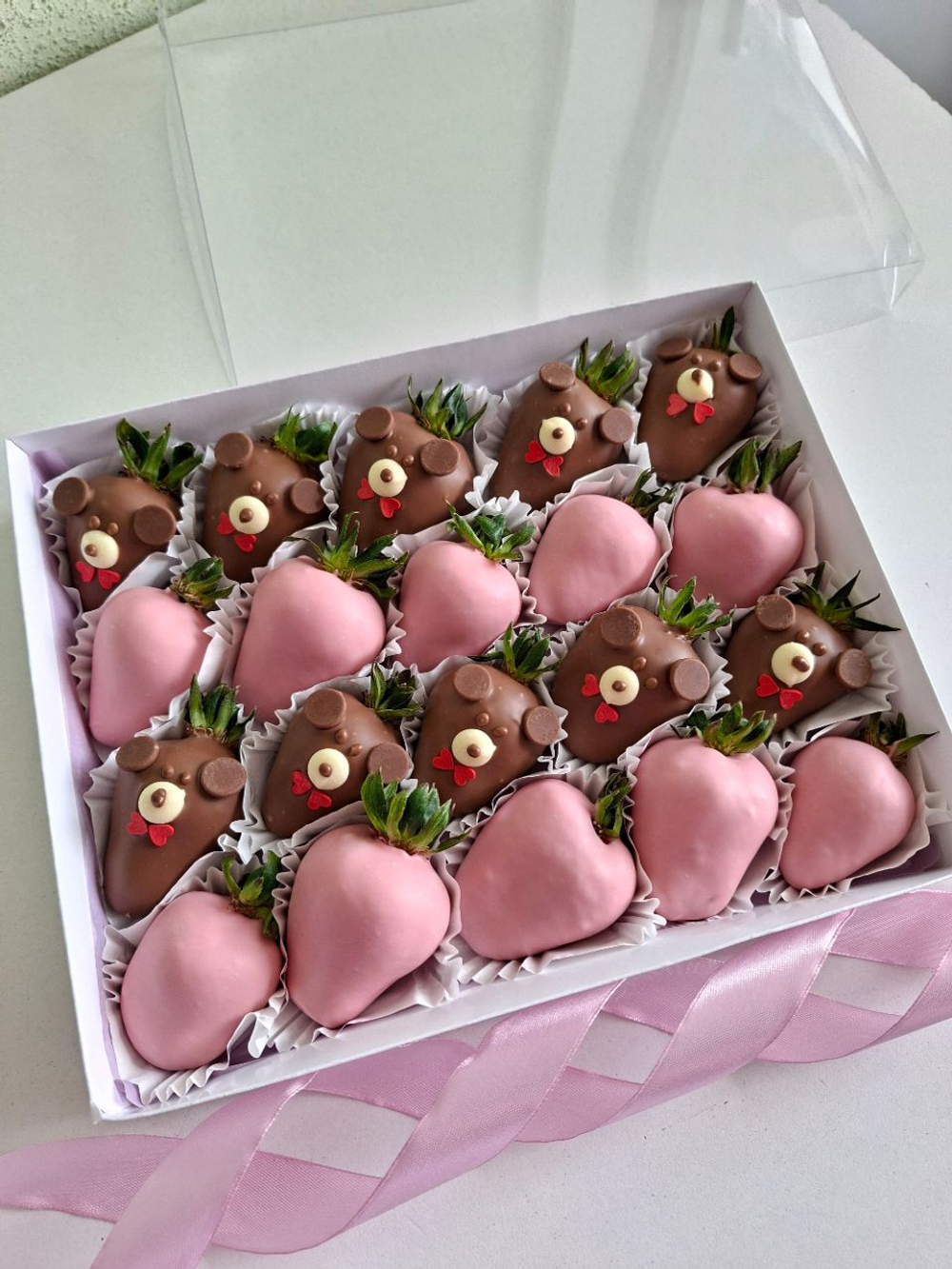 Клубника в шоколаде "Мишки"