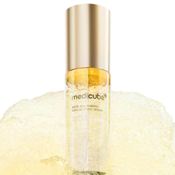MEDICUBE Осветляющий двухфазный мист с койевой кислотой Kojic Acid Turmeric Vita Jelly Mist Serum (100 мл)