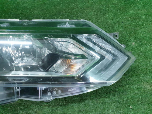 Битая Фара правая Nissan Qashqai 2 j11 (17-23) галоген