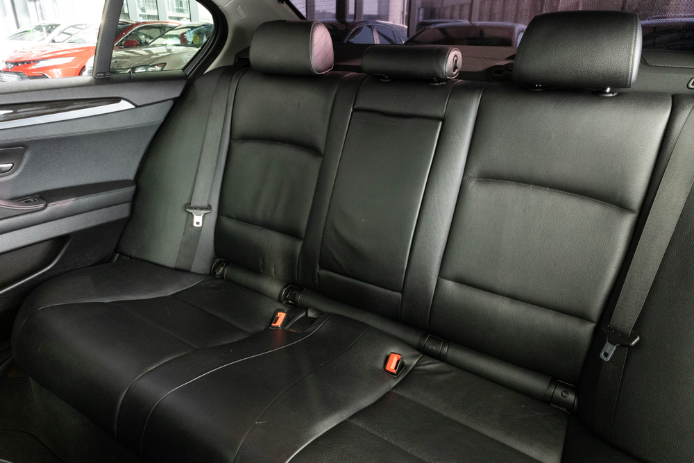 BMW 5-Series, 2011 год