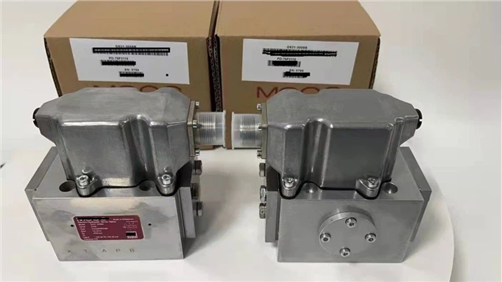 Сервоклапан MOOG D633