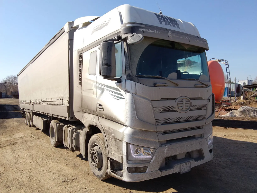 FAW J7 4x2 Седельный тягач CA4180P77K25E5 (Дизельный, 12,5 л, 553 л.с., АТ)