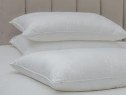 Подушка шелковая средняя 50x70 Luxe Dream Grace Silk GC1002