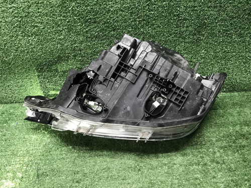 Битая Фара правая BMW 3er F30 (2015-2020) LED