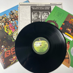 Винтажная виниловая пластинка LP The Beatles Sgt. Pepper's Lonely Hearts Club Band (Japan 1976) (No Obi)