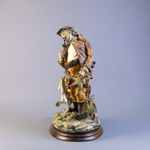 Винтаж: Фарфоровая мануфактура Capodimonte. «Охотник с собакой»