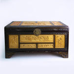 Старинный резной сундук